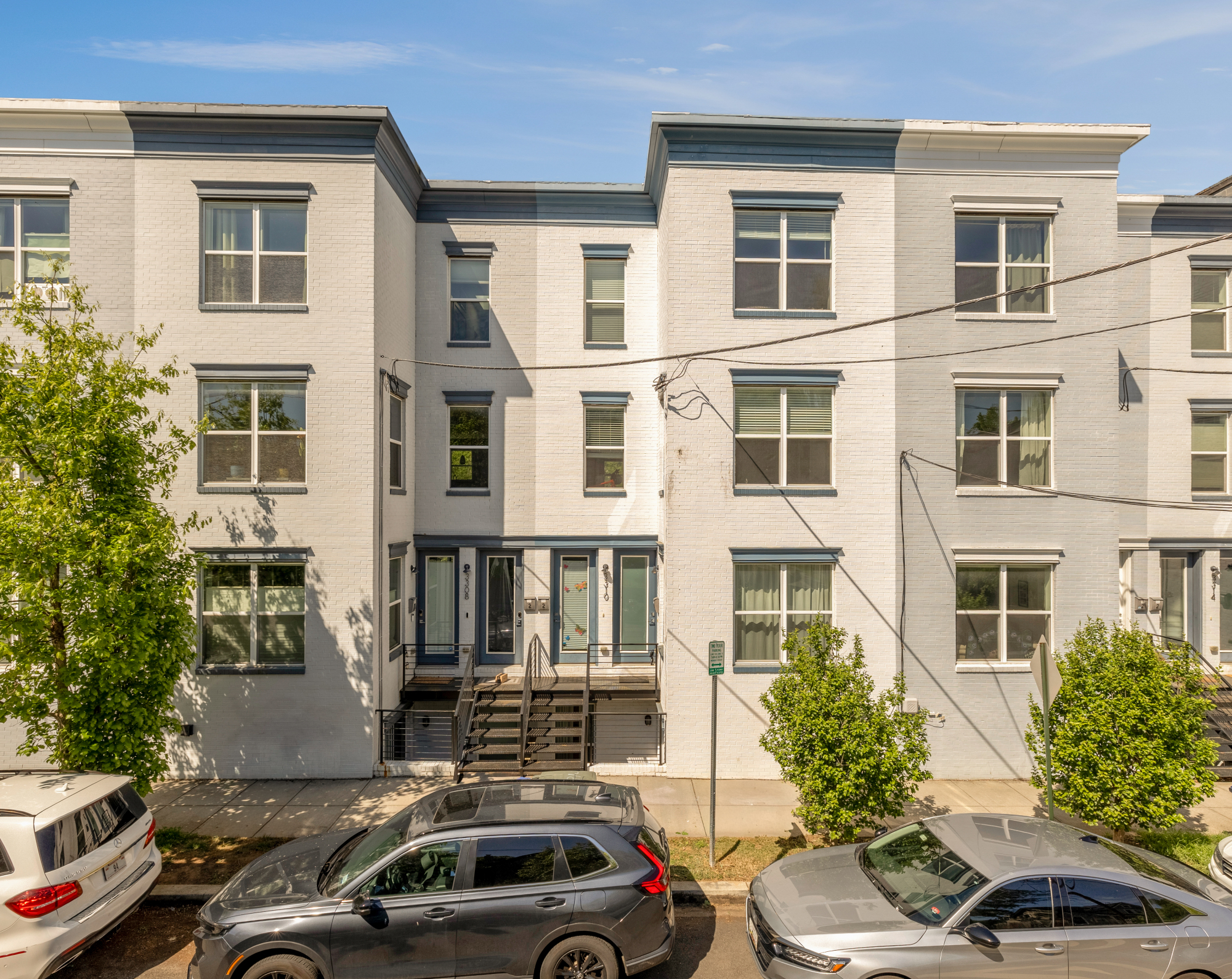 3310 9th Street NE_Exterior